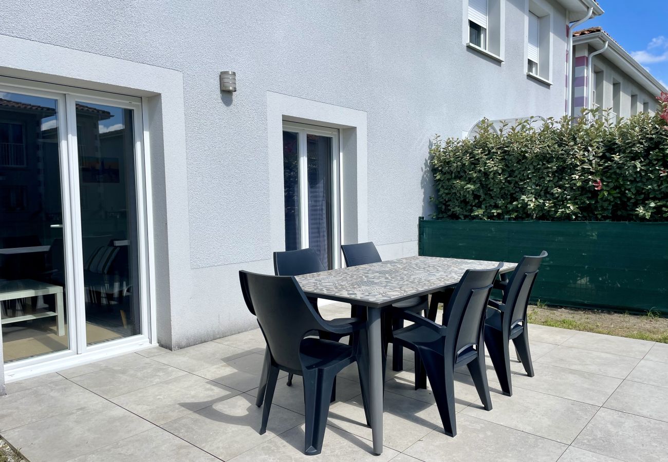 Ferienhaus in Lacanau - Einfamilienhaus in der Nähe des Sees