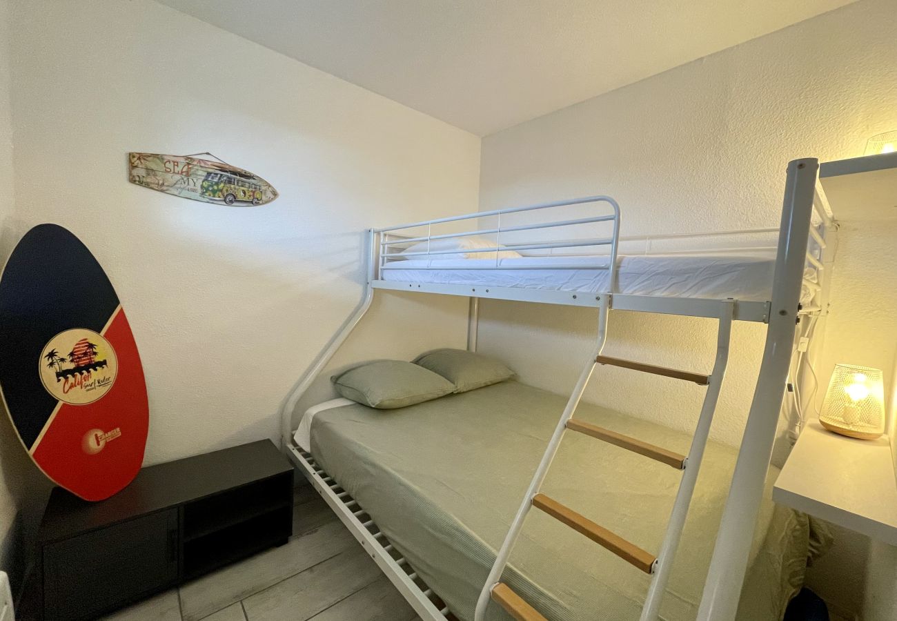 Residenz in Lacanau - Wohnung im Pinienwald am Meer
