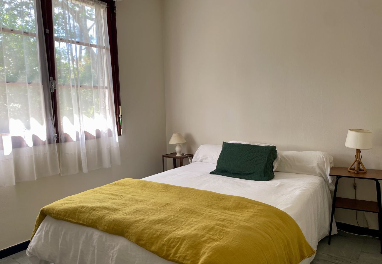 Ferienhaus in Lacanau - Familienhaus mit großem Garten inmitten der Kiefern