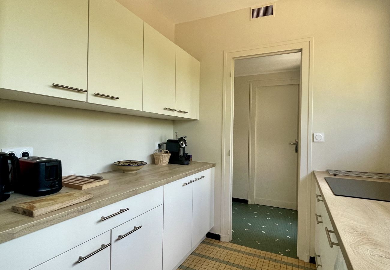 Ferienhaus in Lacanau - Familienhaus mit großem Garten inmitten der Kiefern