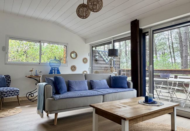 Chalet in Lacanau - Kleines Haus inmitten der Kiefern