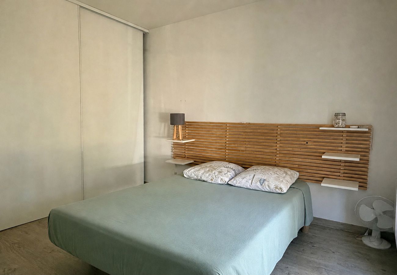 Ferienhaus in Lacanau - Haus mit privatem Pool zwischen Pinien und dem Meer