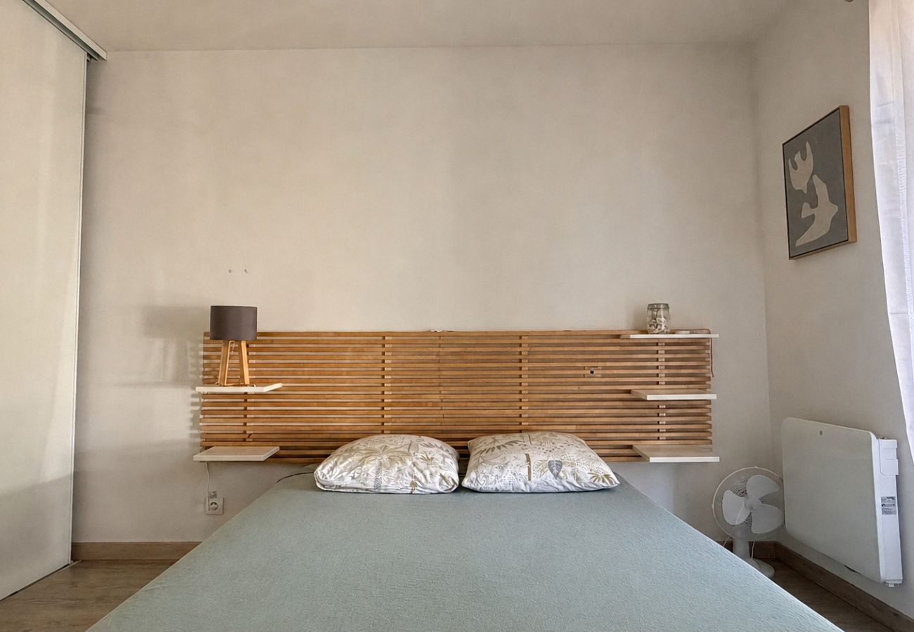 Ferienhaus in Lacanau - Haus mit privatem Pool zwischen Pinien und dem Meer