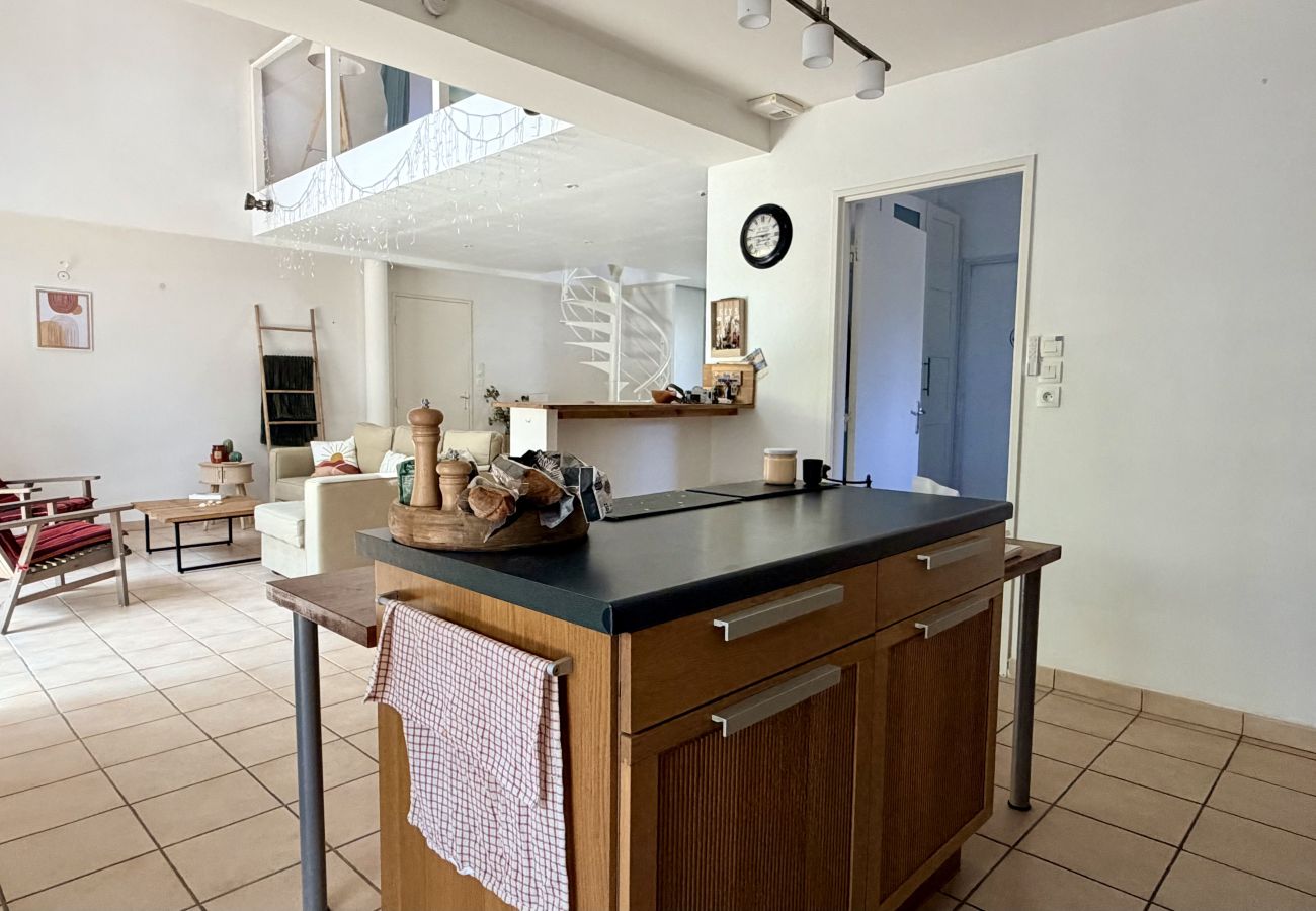 Ferienhaus in Lacanau - Haus mit privatem Pool zwischen Pinien und dem Meer