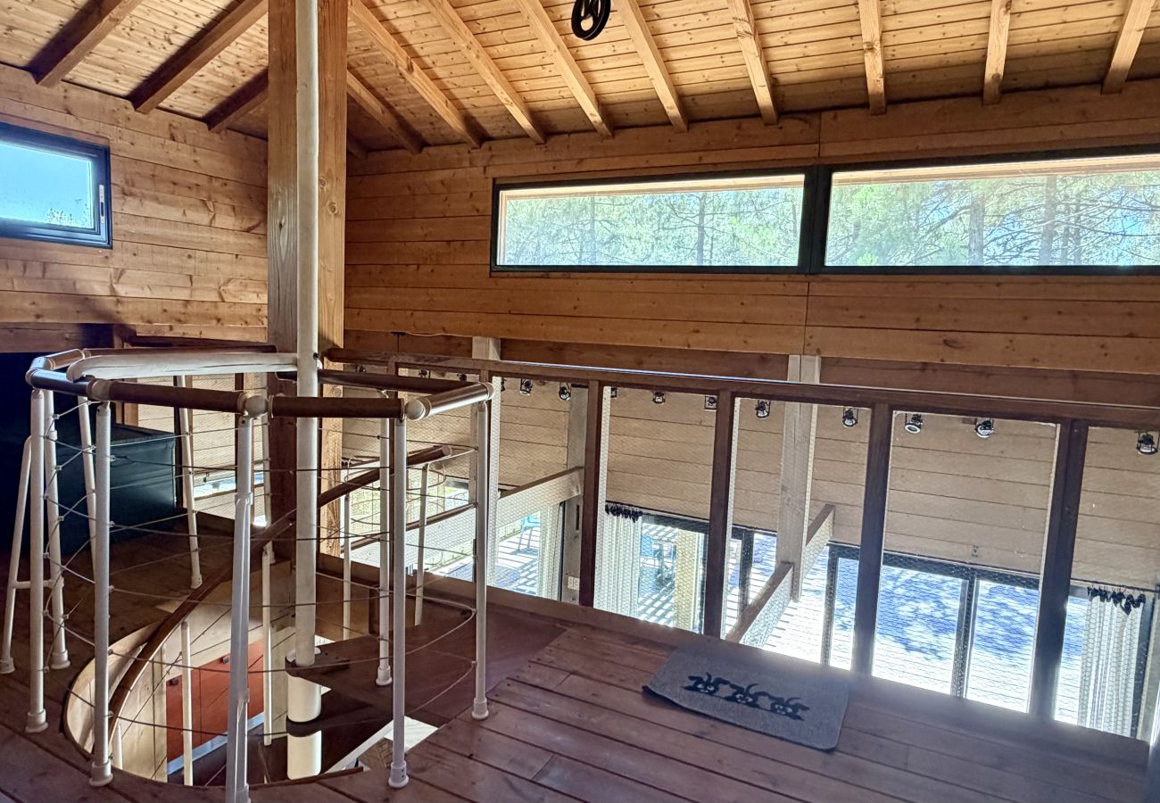 Huis in Lacanau - Villa bois avec terrasse sur pinède
