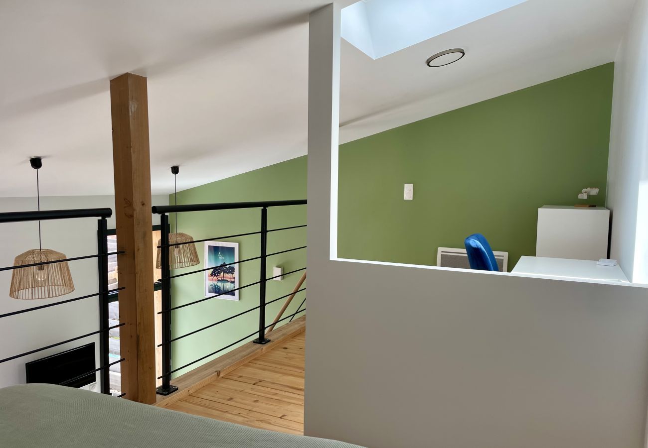 Terraced House in Lacanau - New and bright loft with exterior