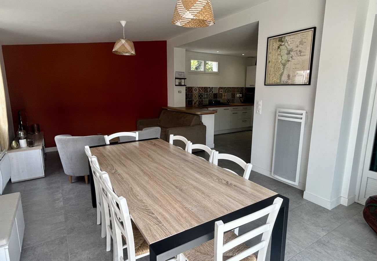 House in Lacanau - Central and quiet townhouse
