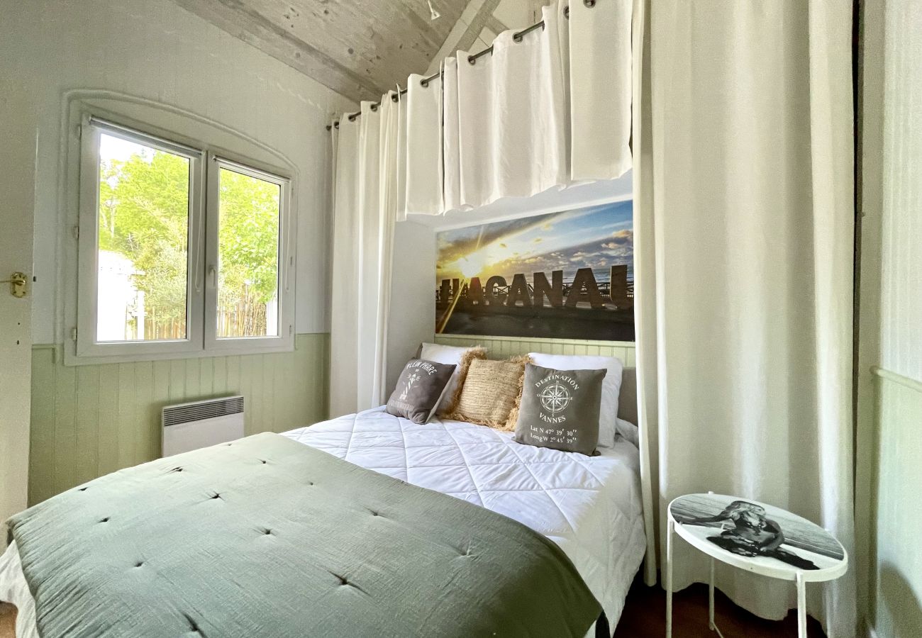 House in Lacanau - Charming lakeside house
