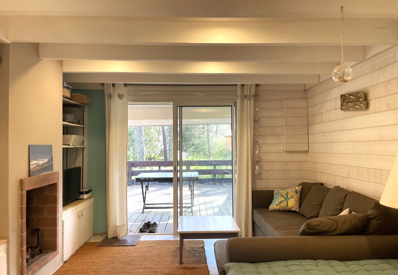House in Lacanau - House among the pines between golf course and ocean