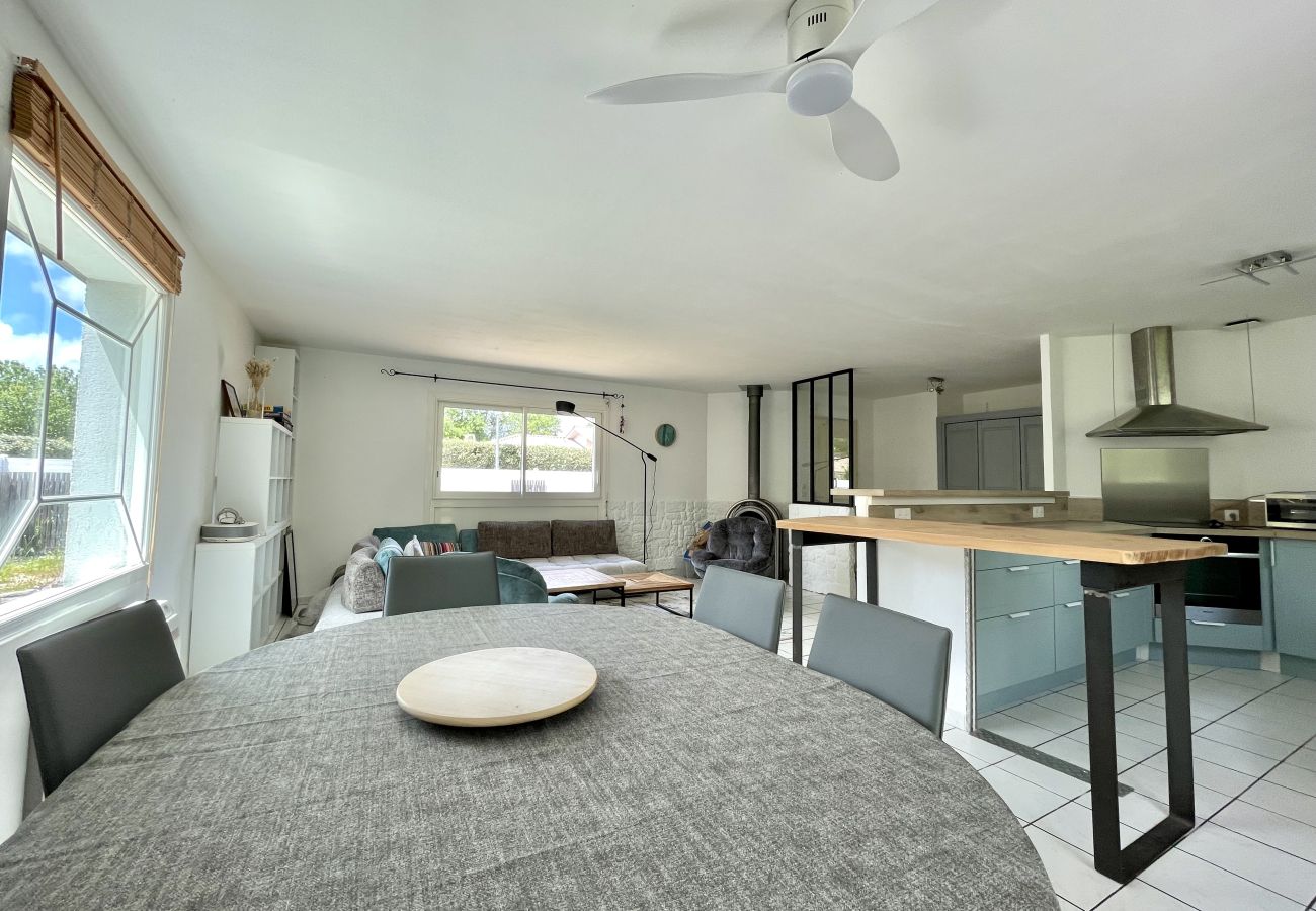 House in Lacanau - Spacious family home in Lacanau Ville
