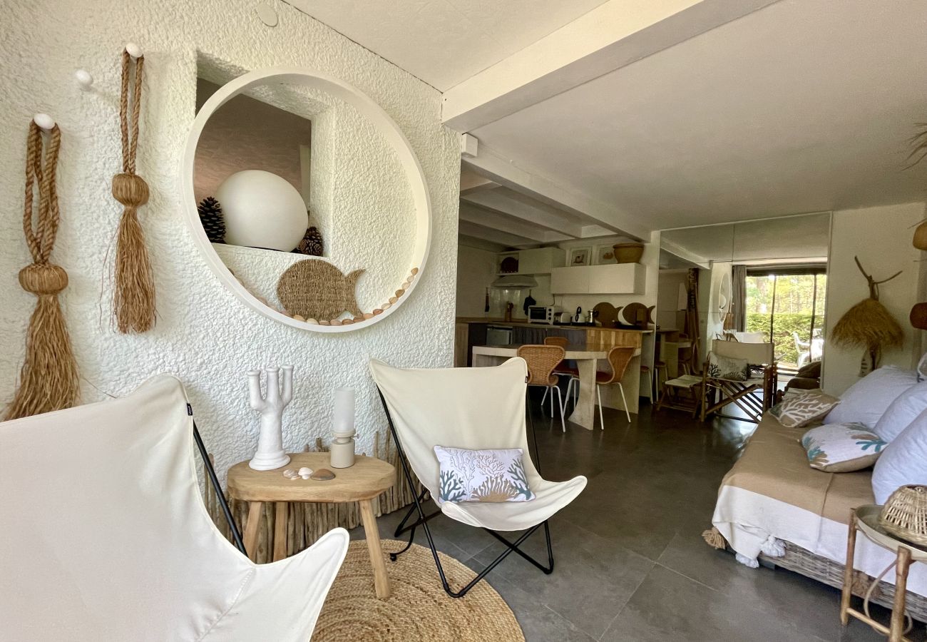 Terraced House in Lacanau - Charming house in the heart of the pine forest