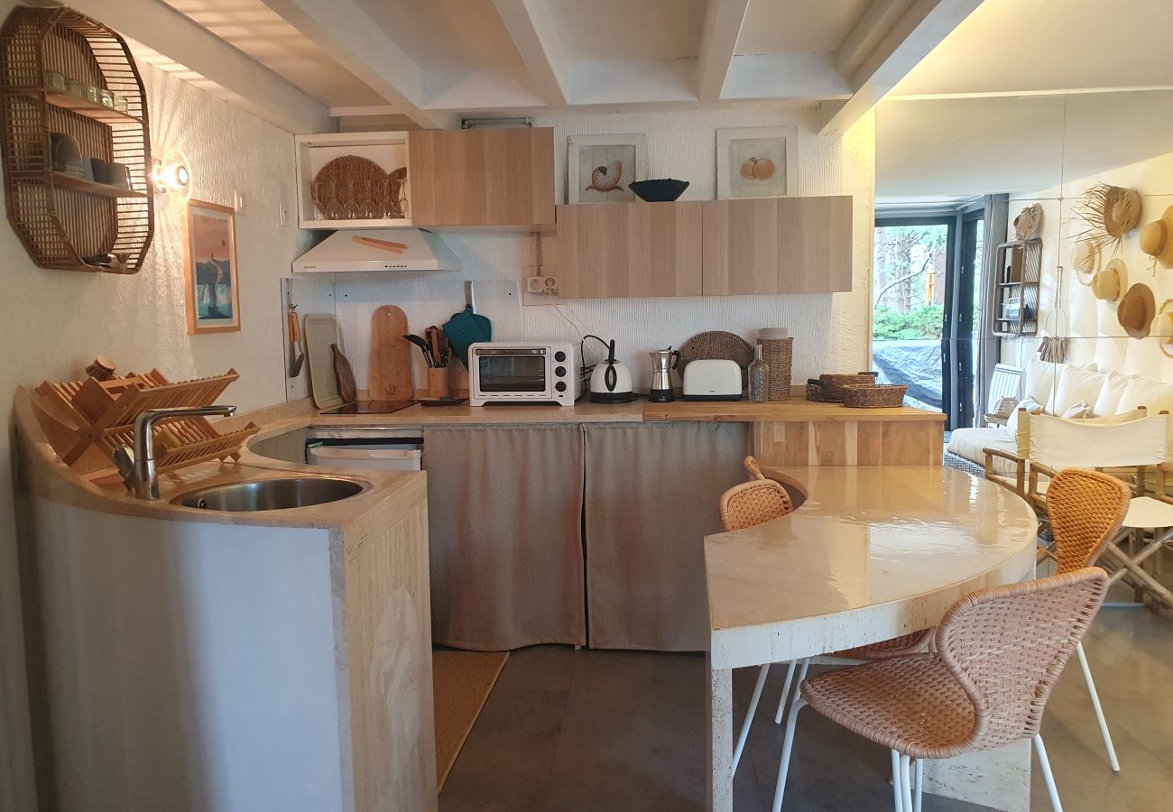 Terraced House in Lacanau - Charming house in the heart of the pine forest