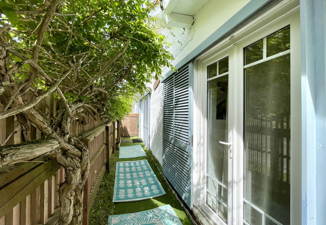 Terraced House in Lacanau - Canaulaise house near the Ocean