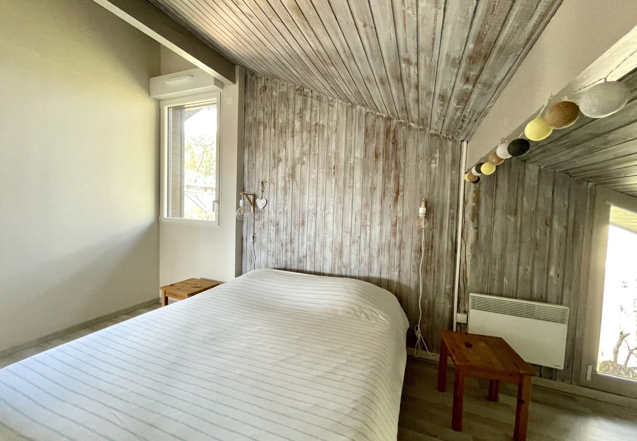 House in Lacanau - Spacious family home a stone's throw from the ocean
