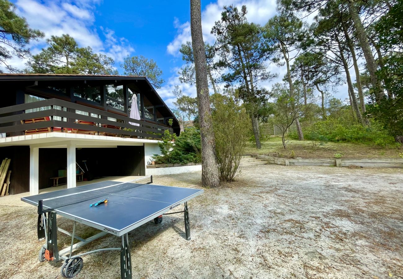 House in Lacanau - Spacious family home a stone's throw from the ocean