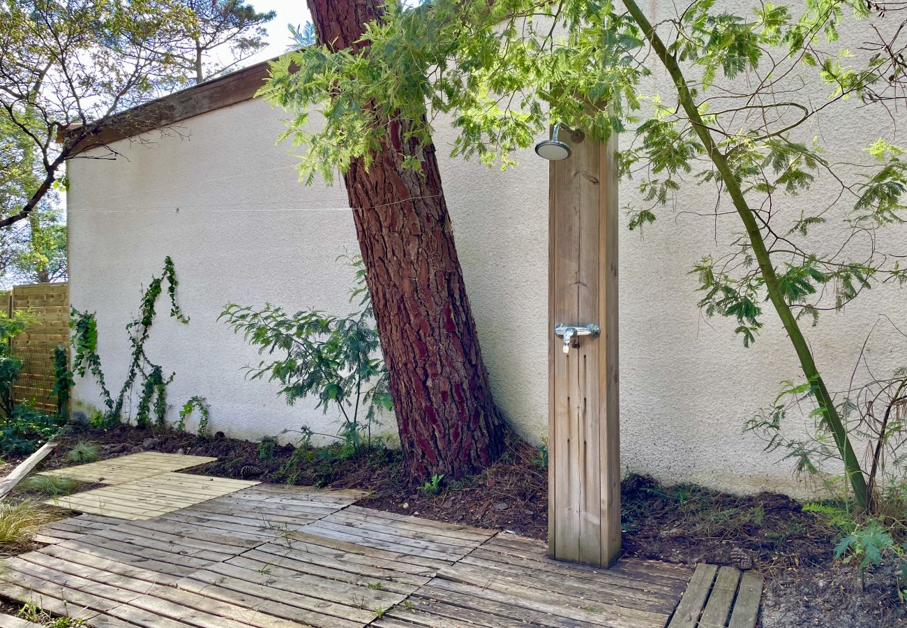 House in Lacanau - Spacious family home a stone's throw from the ocean