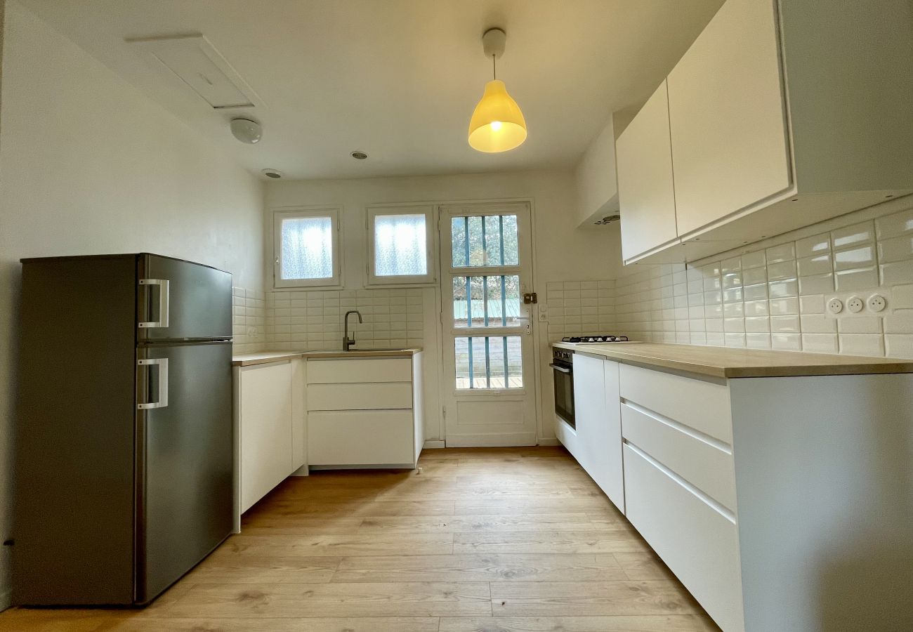 House in Lacanau - Holiday home between pines and lake