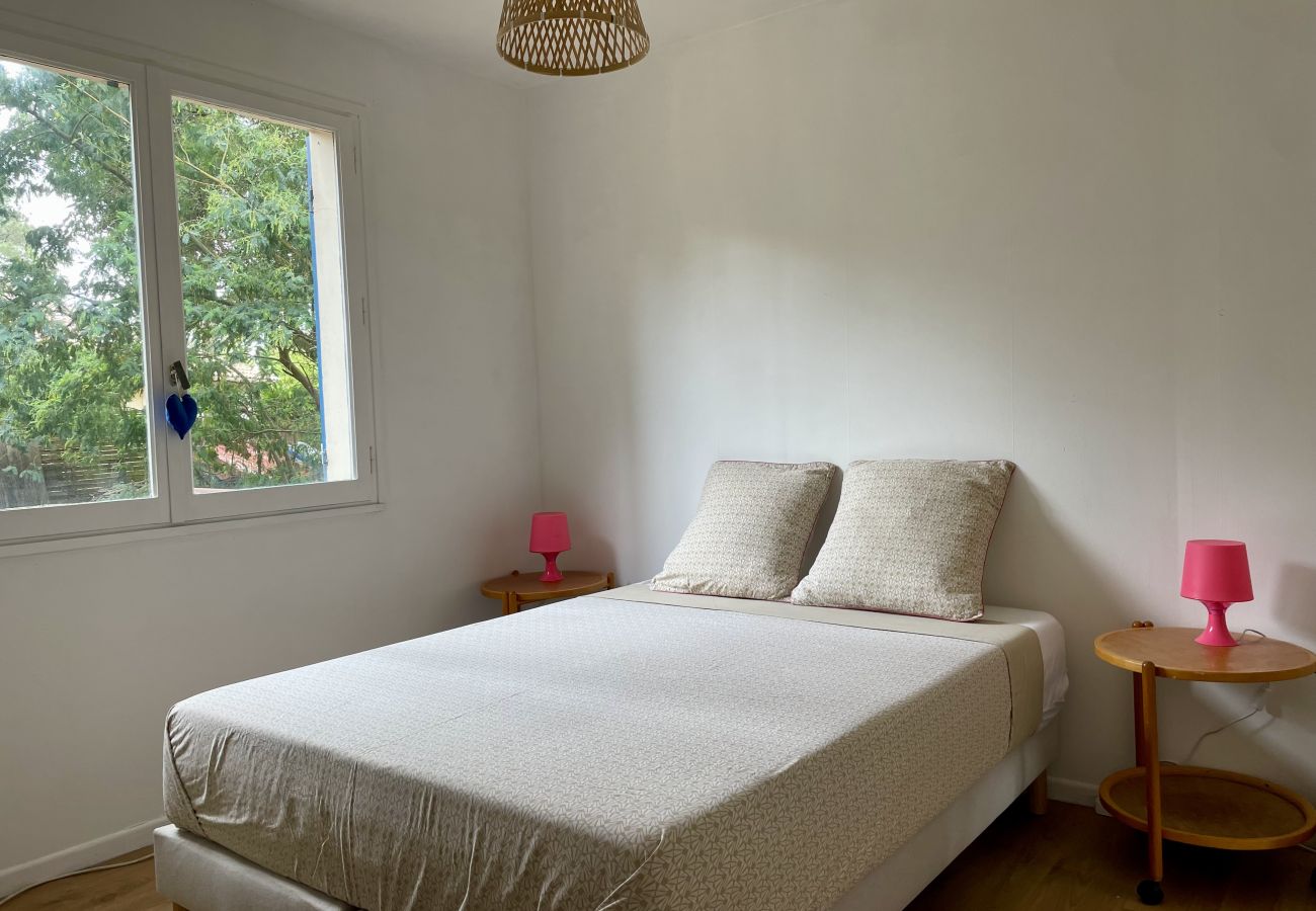 House in Lacanau - Holiday home between pines and lake