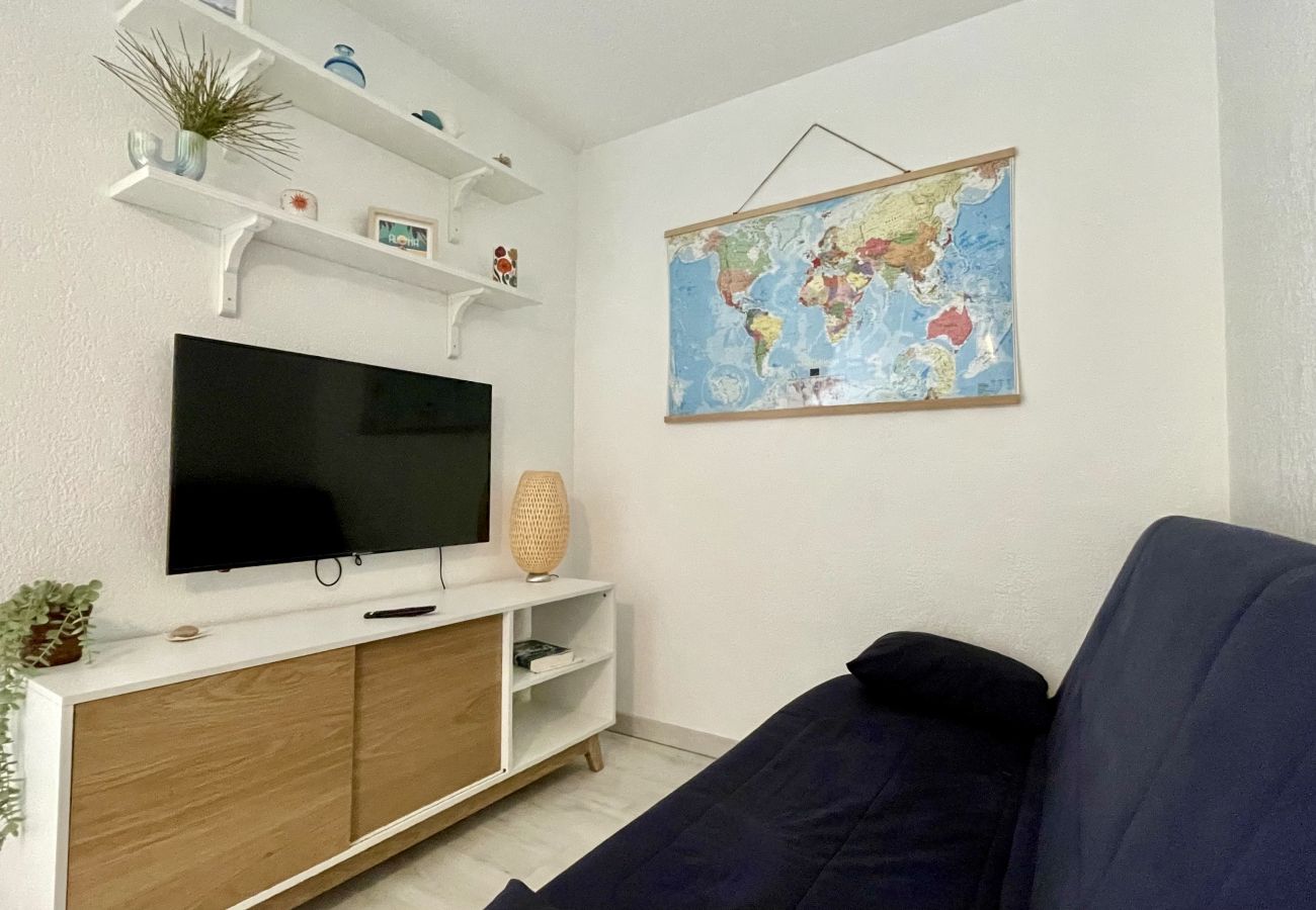 Terraced House in Lacanau - 🌲 Charming Cottage in the Heart of the Forest 🏡