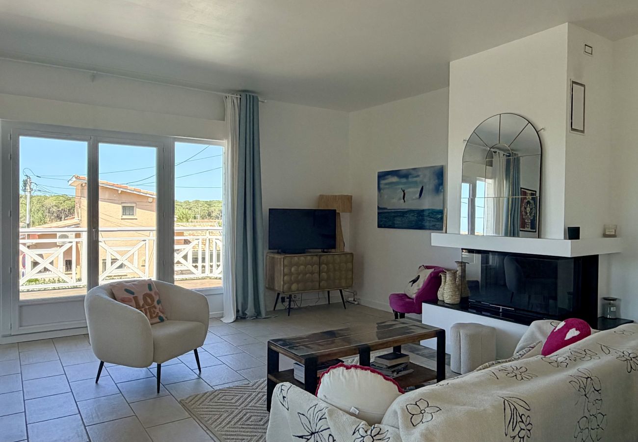 House in Lacanau - Spacious house near the ocean
