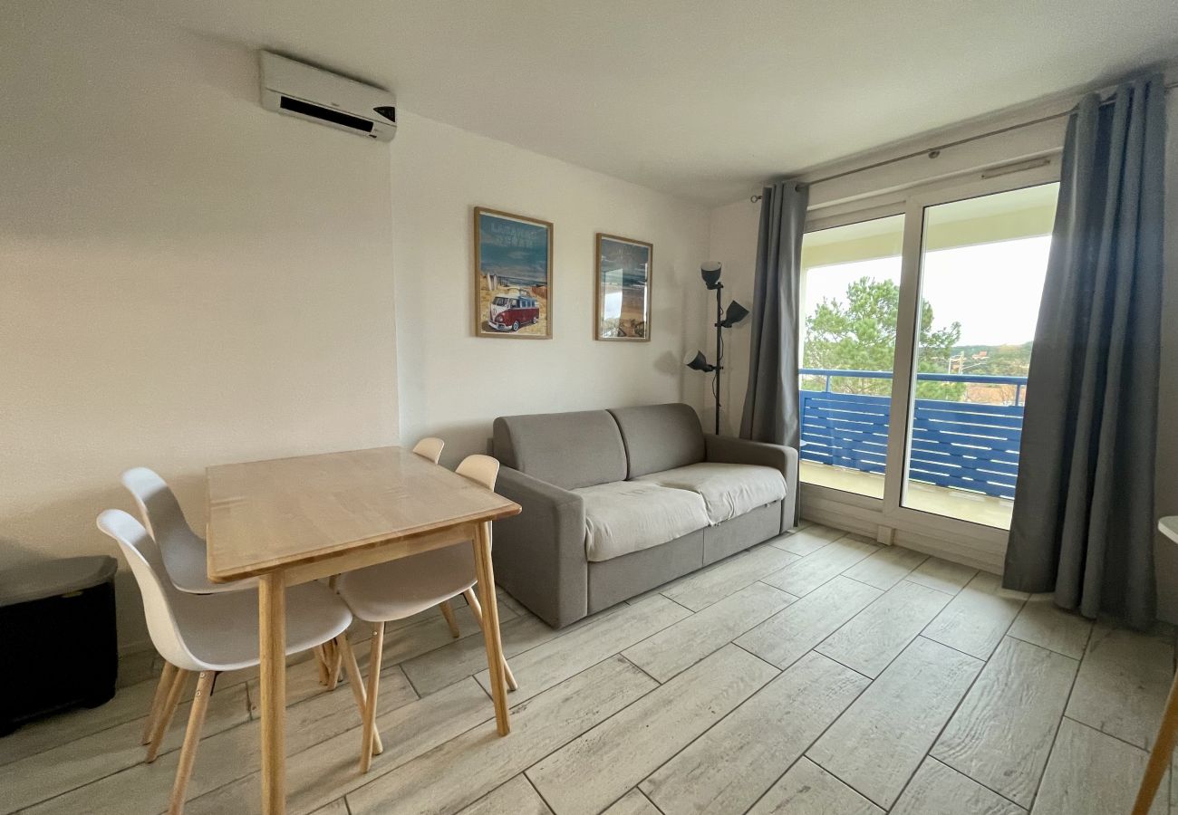 Residencial en Lacanau - Apartamento en bosque de pinos junto al mar.