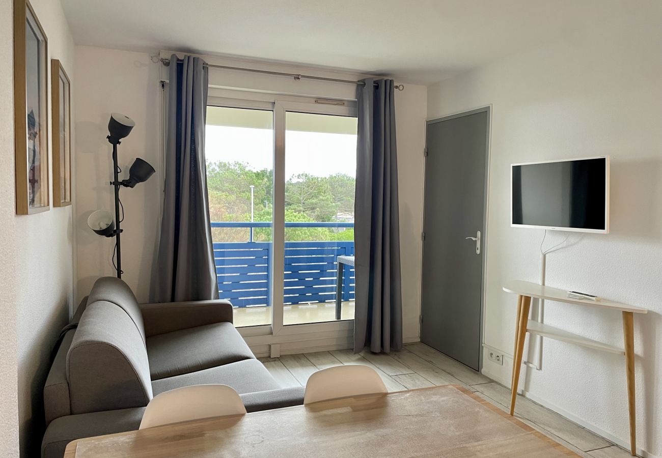 Residencial en Lacanau - Apartamento en bosque de pinos junto al mar.