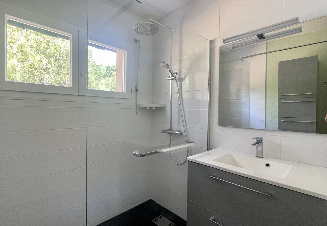Casa en Lacanau - Casa con piscina en el corazón del pinar