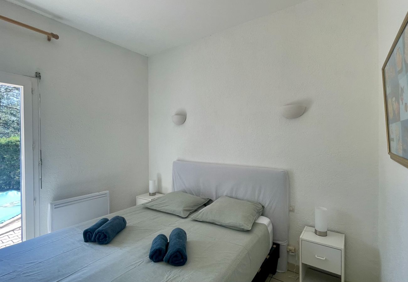 Casa en Lacanau - Casa con piscina en el corazón del pinar