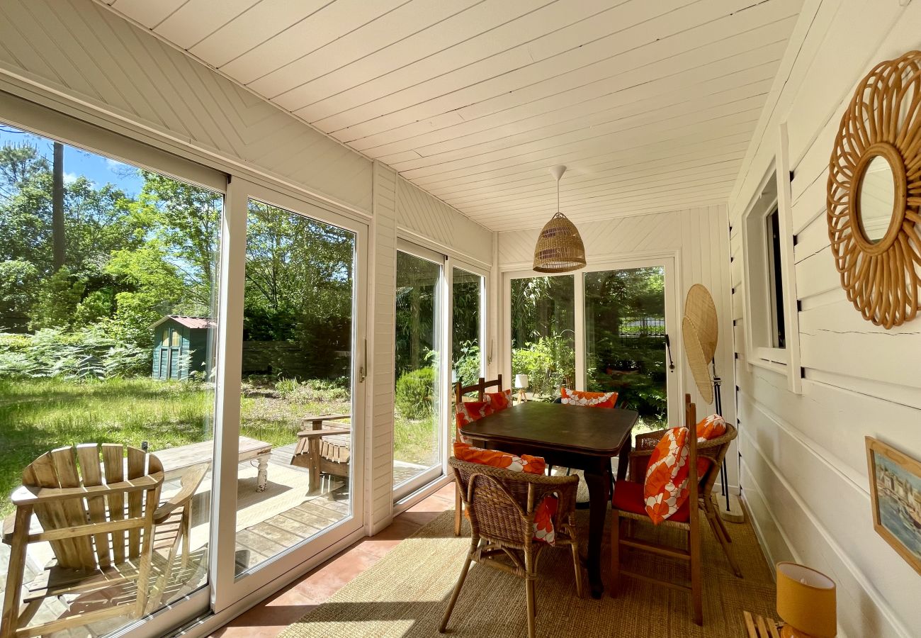 Maison à Lacanau - Maison avec charme au bord du lac 