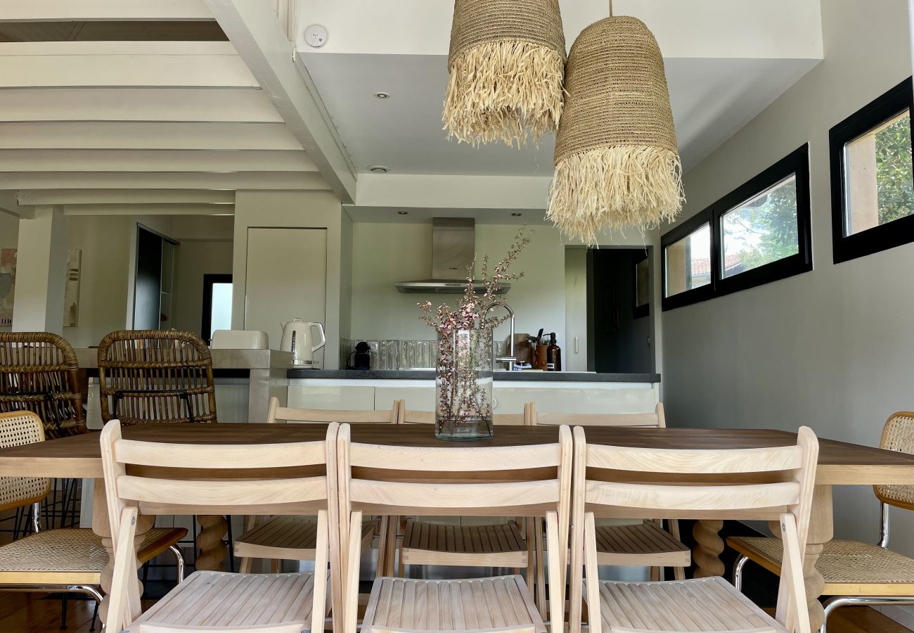 Maison à Lacanau - Maison familiale avec jardin & plage à pied