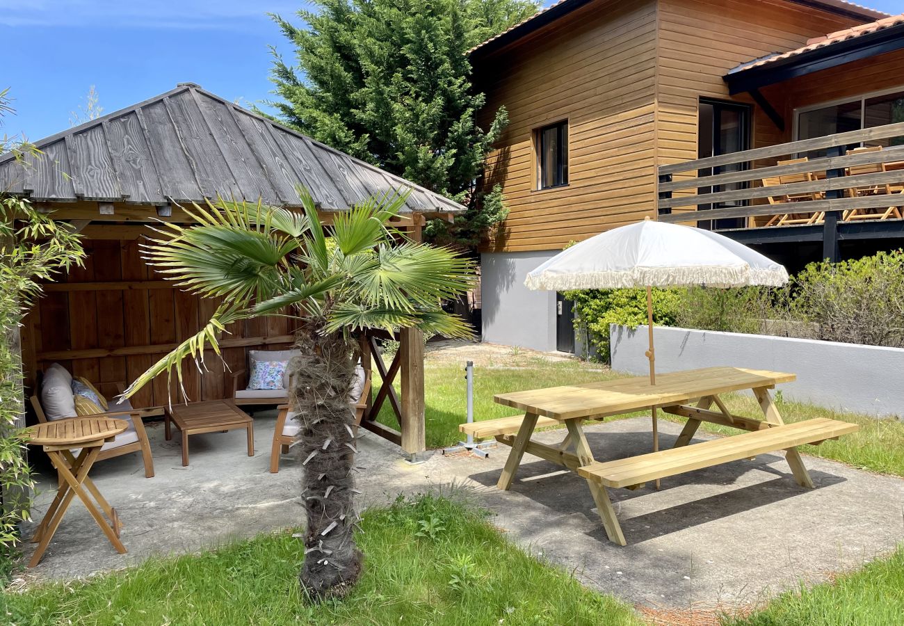 Maison à Lacanau - Maison familiale avec jardin & plage à pied