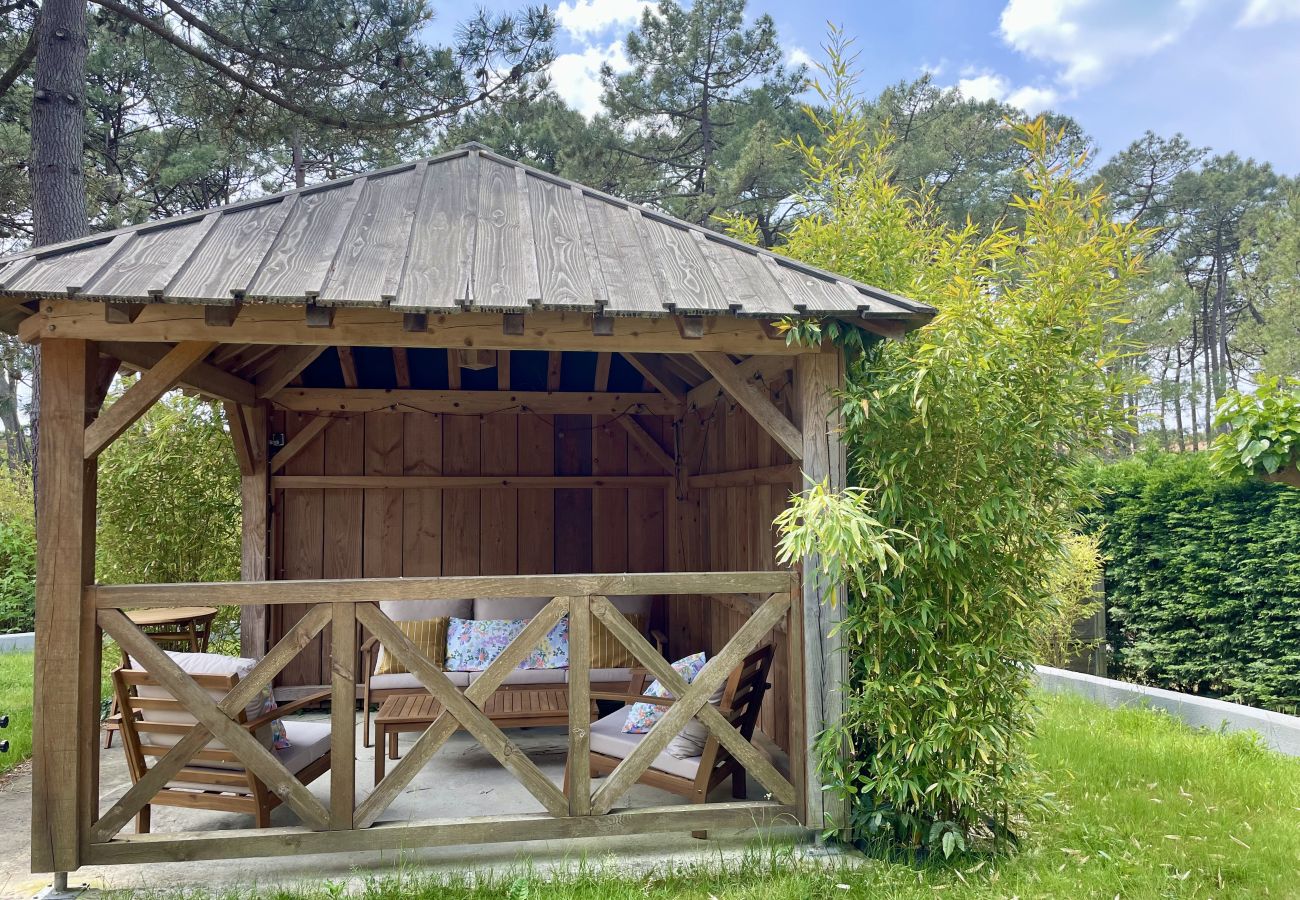 Maison à Lacanau - Maison familiale avec jardin & plage à pied