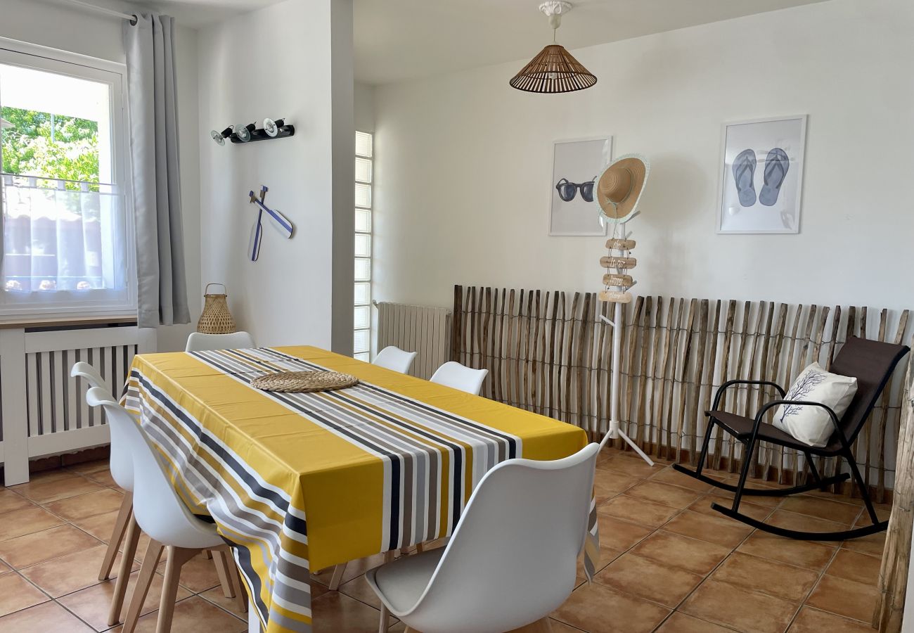 Maison mitoyenne à Lacanau - Maison près du lac de Lacanau