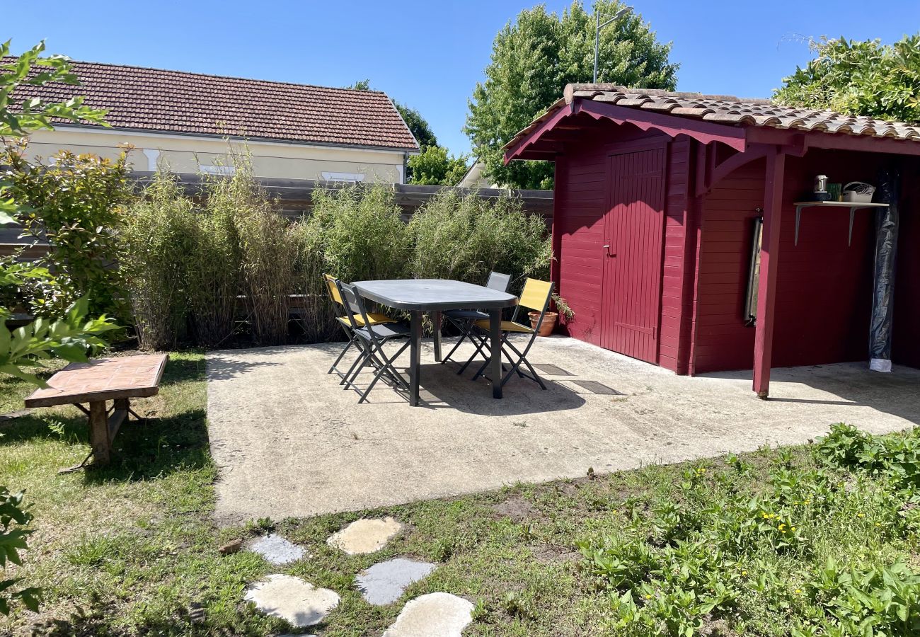 Maison mitoyenne à Lacanau - Maison près du lac de Lacanau