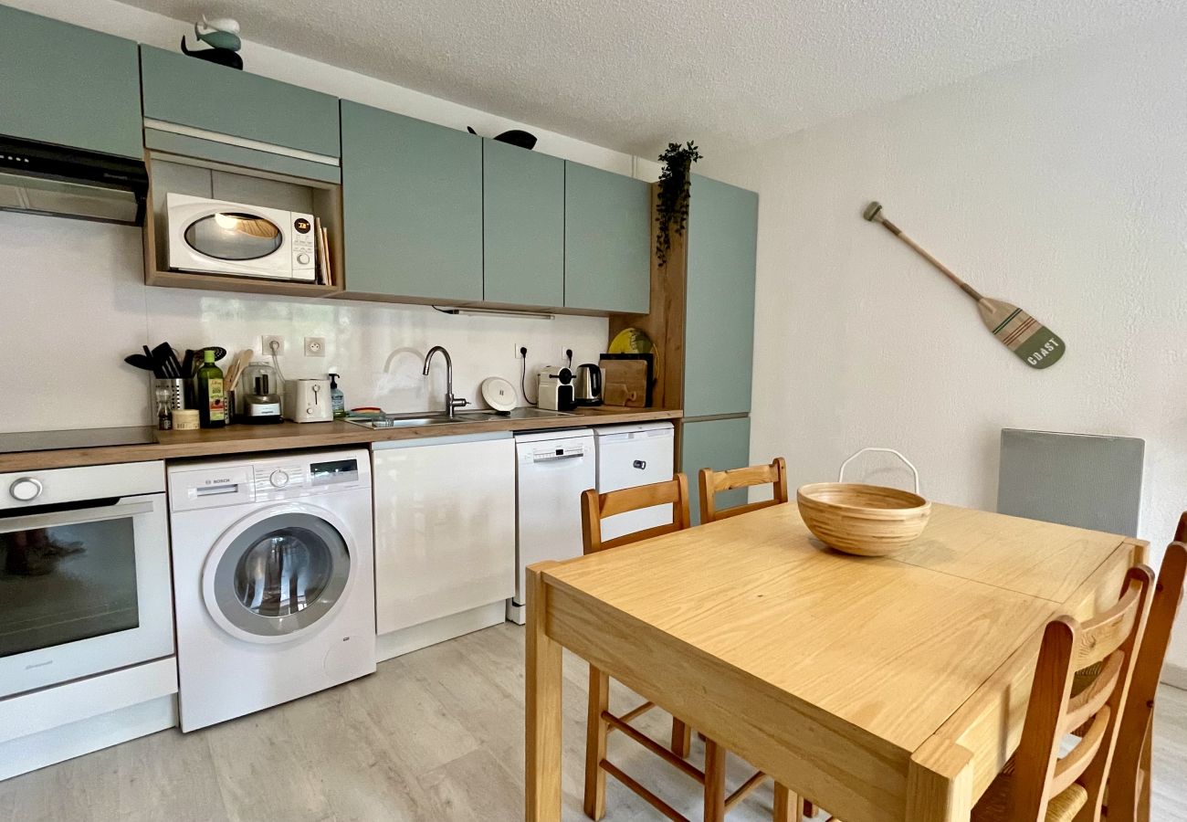 Maison mitoyenne à Lacanau - 🌲 Jolie maisonnette au cœur des bois 🏡