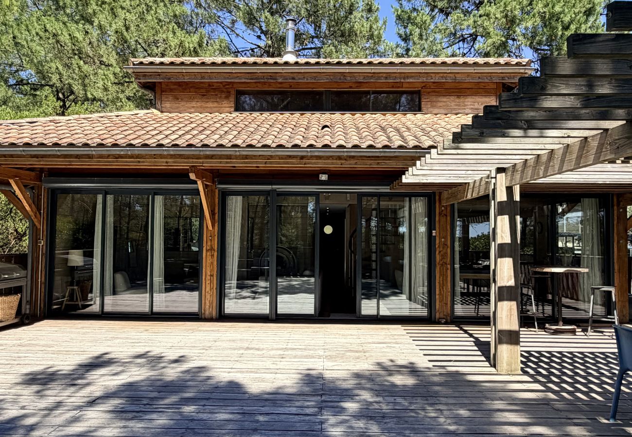 Maison à Lacanau - Villa bois avec terrasse sur pinède