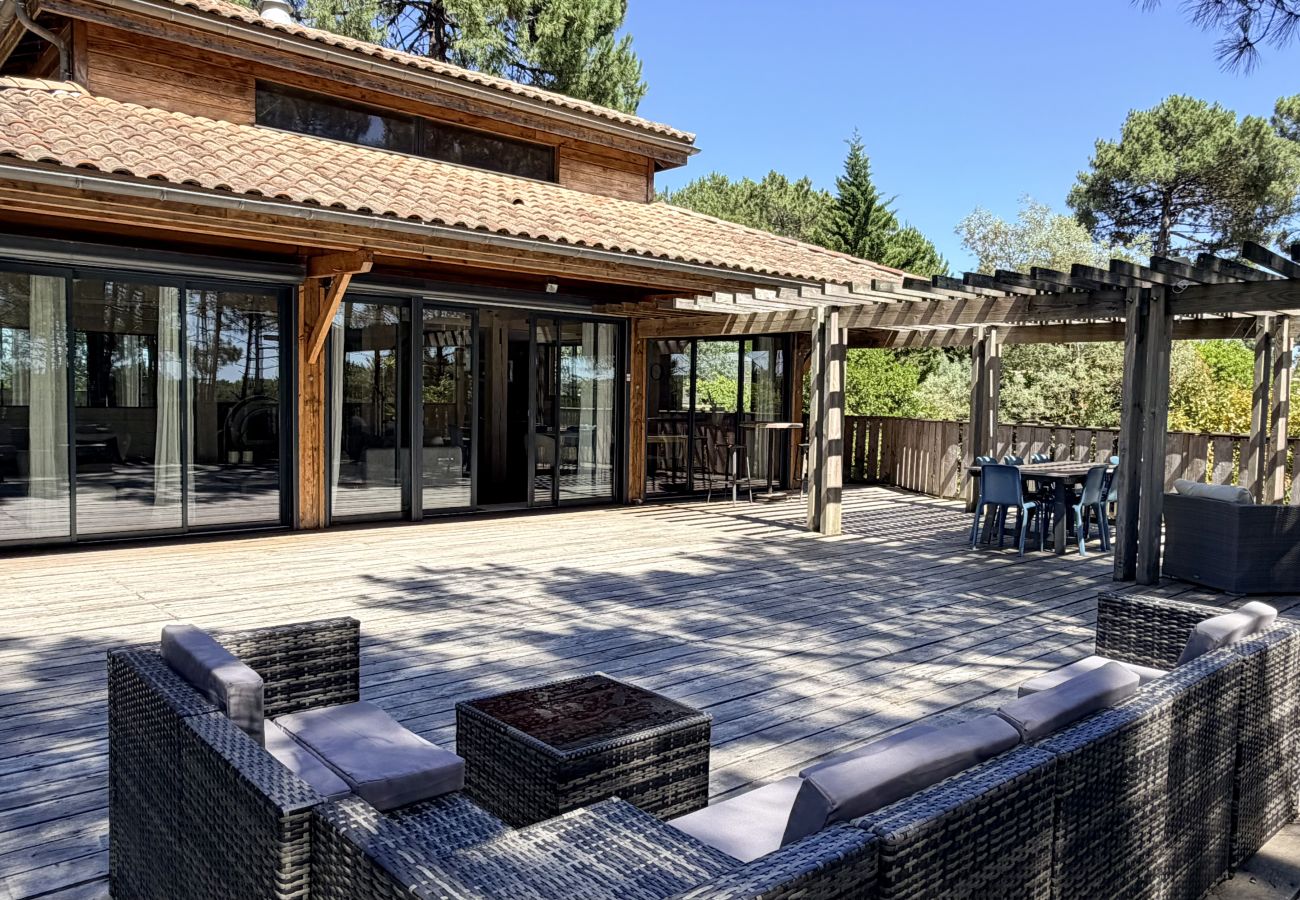 Maison à Lacanau - Villa bois avec terrasse sur pinède